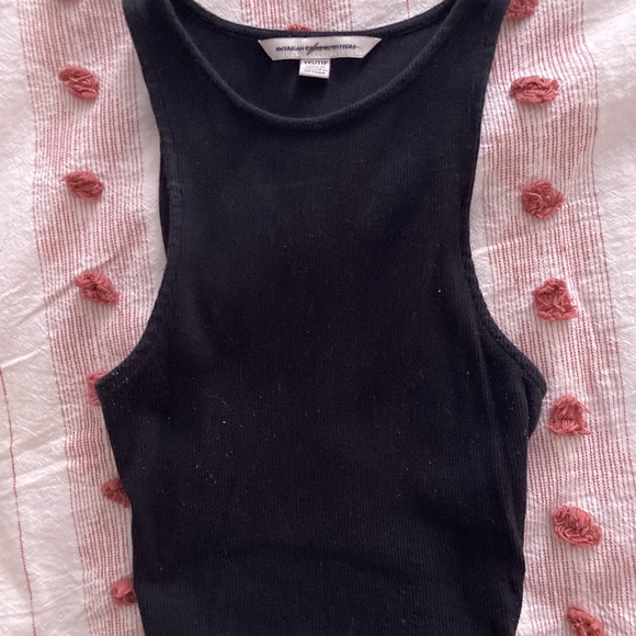 Cropped tank - Picture 2 of 4